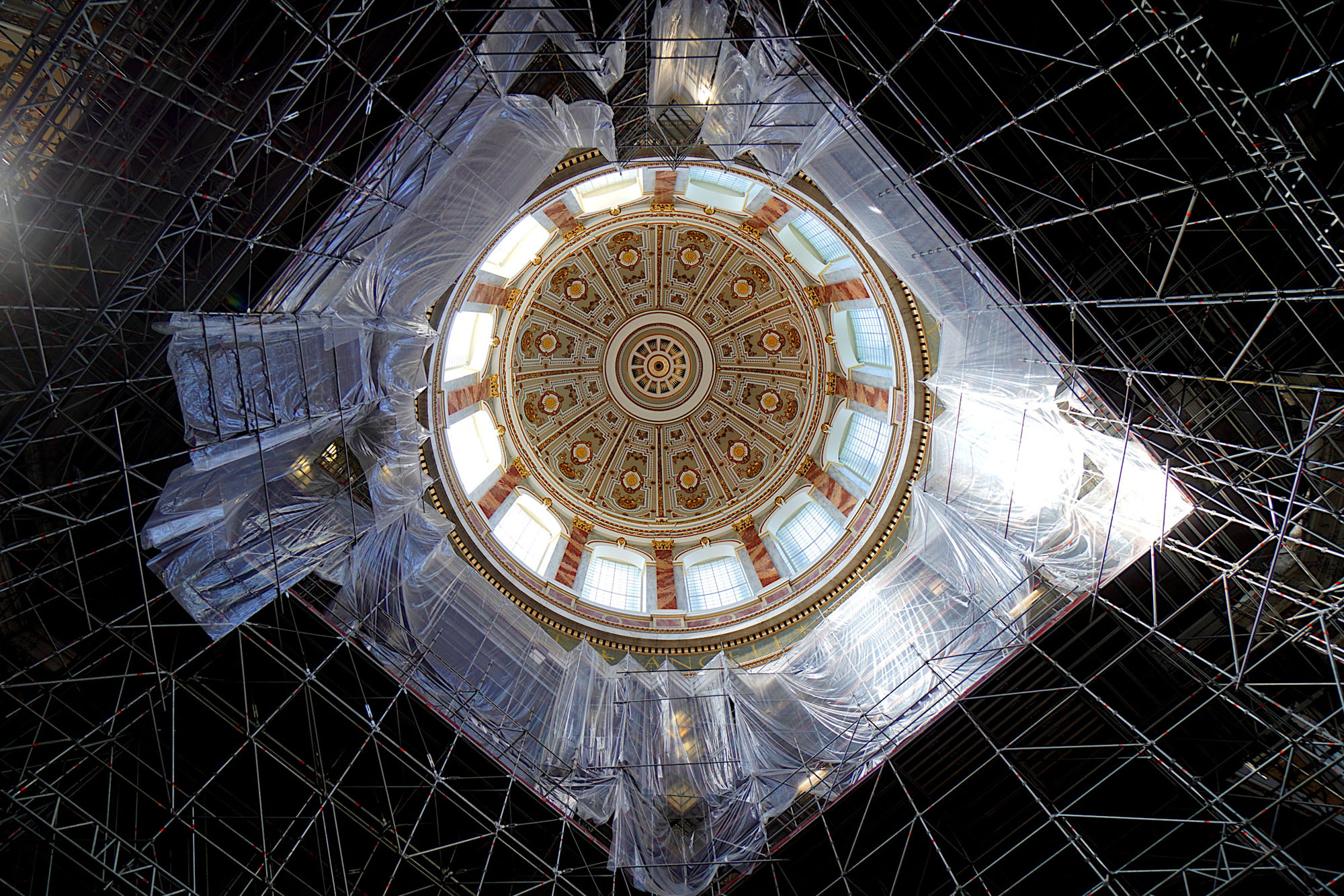 Thema: „Kontrast“ Autor Eckhardt